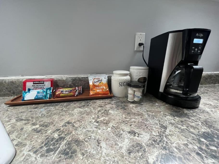 Bright, Big Family Escape, W/Parking, Dogs Welcome Oak Park Extérieur photo